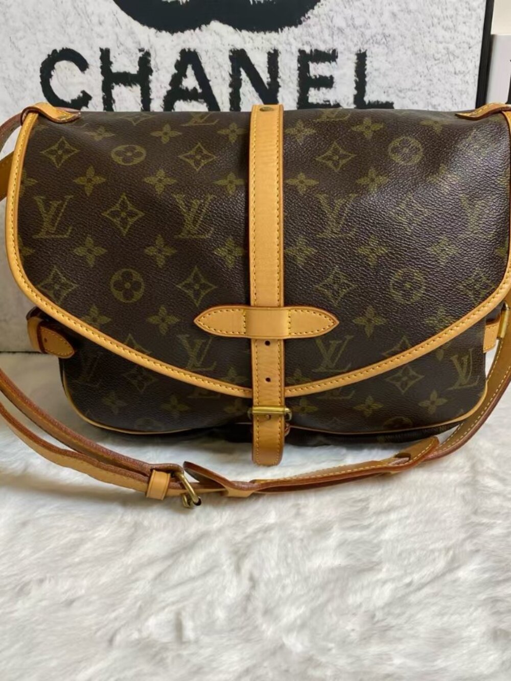 Louis Vuitton Saumur MM